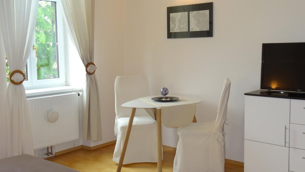 Sonnberg Apartments Виена Екстериор снимка