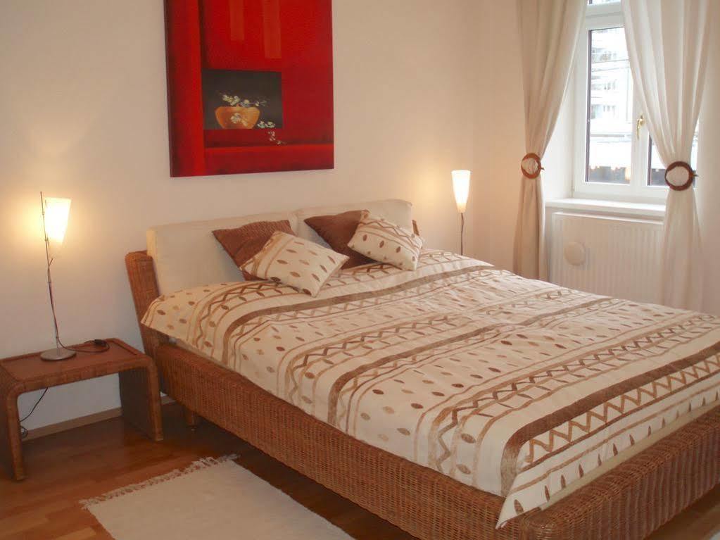 Sonnberg Apartments Виена Екстериор снимка
